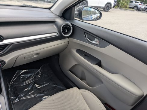 Used 2019 Kia Forte LXS image 15