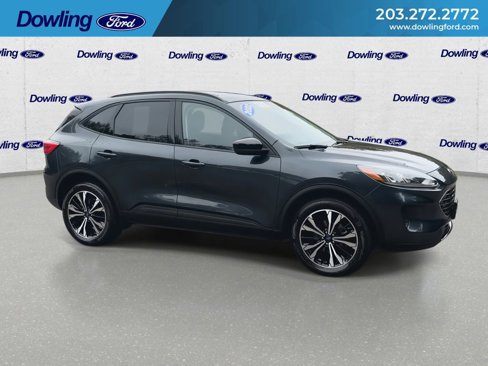 Certified 2022 Ford Escape SE w/ SE Sport Appearance Package image 5