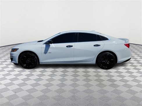 Used 2021 Chevrolet Malibu RS image 4