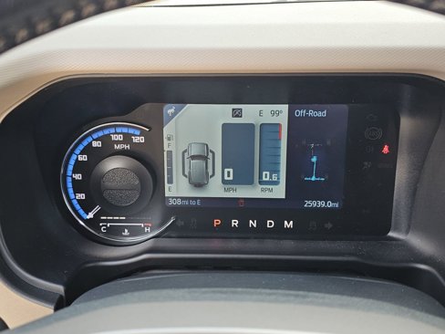Used 2022 Ford Bronco Wildtrak image 11