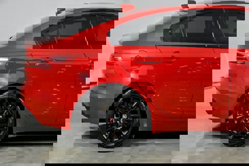 Used 2020 Jaguar XE S image 13
