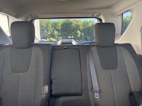 Used 2017 Chevrolet Equinox LT w/ Convenience Package image 37