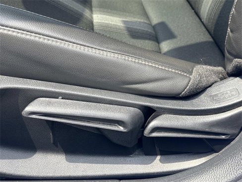 Used 2022 Honda Civic Sport image 9
