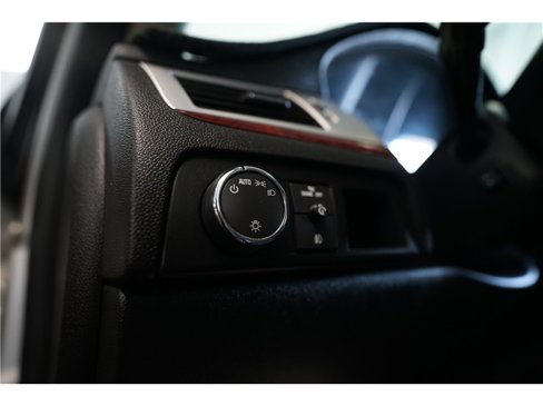 Used 2010 Cadillac Escalade AWD image 20