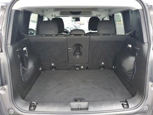 Used 2016 Jeep Renegade Latitude image 6