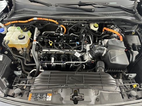 Used 2021 Ford Escape SEL w/ Technology Package image 11