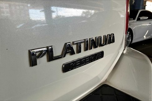 Used 2014 Nissan Armada Platinum w/ Platinum Reserve Package image 9