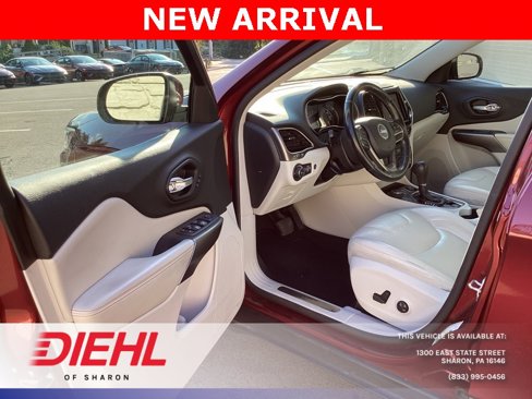 Used 2020 Jeep Cherokee Limited image 9