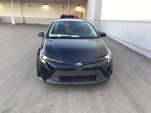 Certified 2021 Toyota Corolla LE image 12