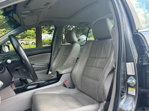 Used 2010 Honda Accord EX-L image 19
