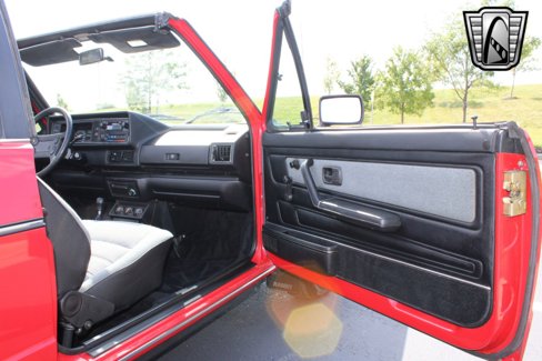 Used 1986 Volkswagen Cabriolet image 21