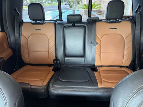 Used 2017 Ford F150 Limited image 32