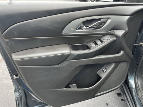 Used 2018 Chevrolet Traverse LT image 21