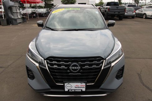 Used 2023 Nissan Kicks SR image 8