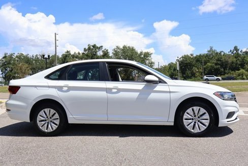 Used 2019 Volkswagen Jetta S w/ Driver Assistance Package image 8