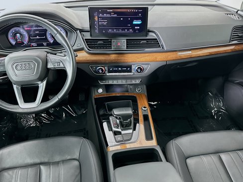 Used 2021 Audi Q5 Premium Plus w/ Premium Plus Package image 27