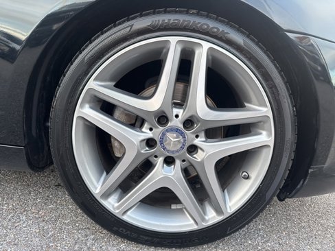 Used 2015 Mercedes-Benz SLK 250 image 9