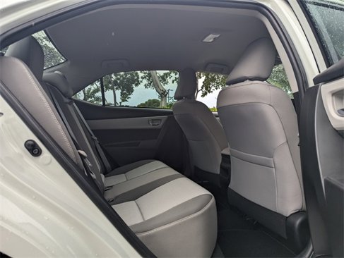 Used 2019 Toyota Corolla L image 15