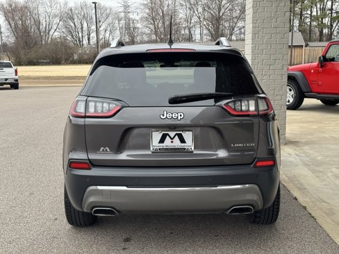 Used 2019 Jeep Cherokee Limited image 11