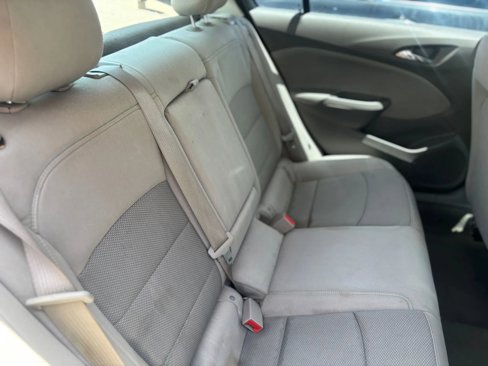 Used 2018 Chevrolet Cruze LT w/ RS Package image 25