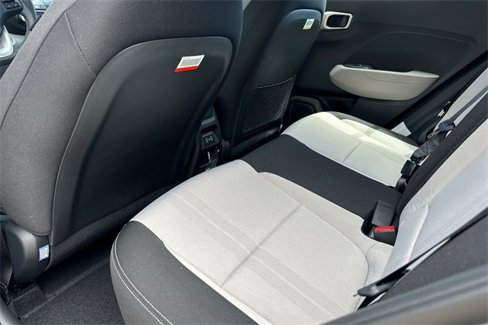 New 2025 Hyundai Venue SEL image 9