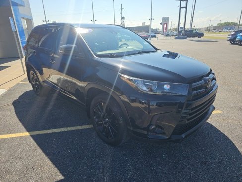 Used 2019 Toyota Highlander XLE image 9