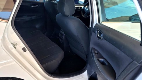 Used 2018 Nissan Sentra S image 19
