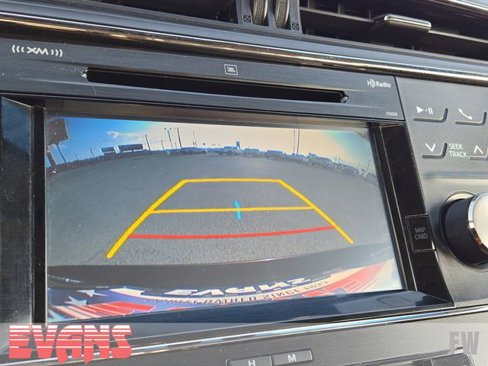 Used 2015 Toyota Avalon Limited image 9