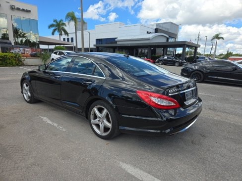 Used 2013 Mercedes-Benz CLS 550 4MATIC image 9