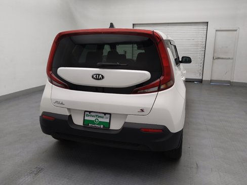 Used 2020 Kia Soul S image 7
