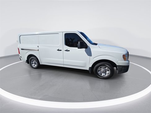 Used 2020 Nissan NV 2500 SV image 9