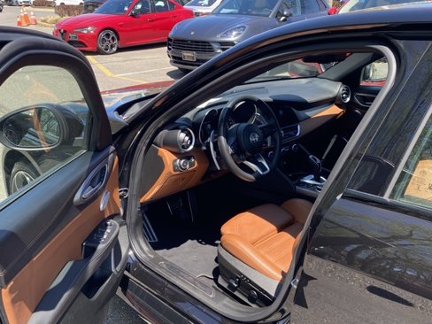 Used 2021 Alfa Romeo Giulia Ti Sport image 20