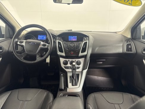Used 2014 Ford Focus SE w/ Equipment Group 201A image 25