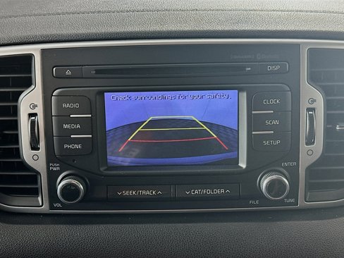 Used 2019 Kia Sportage LX image 21