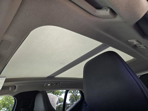 Certified 2023 Volvo XC40 B4 Plus image 21
