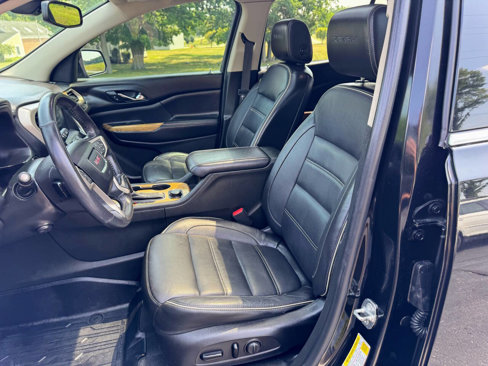Used 2017 GMC Acadia Denali w/ Technology Package image 10