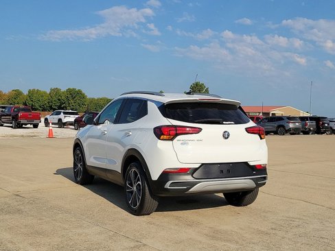 Used 2022 Buick Encore GX Select image 4