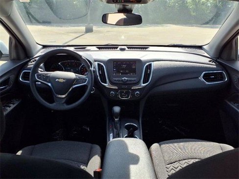 Used 2023 Chevrolet Equinox LT image 8