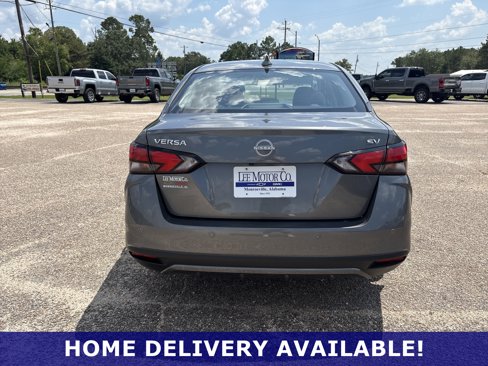 Used 2024 Nissan Versa SV w/ Trunk Package image 18