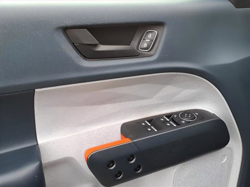 Used 2023 Ford Maverick XLT w/ Equipment Group 300A Standard image 5