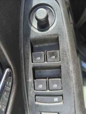 Used 2020 Chevrolet Trax LS w/ Tint and Cruise Package image 29