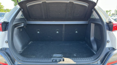 Used 2022 Hyundai Kona Limited image 28