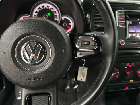 Used 2018 Volkswagen Beetle 2.0T S image 18