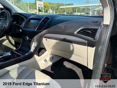 Used 2019 Ford Edge Titanium w/ Equipment Group 301A image 44