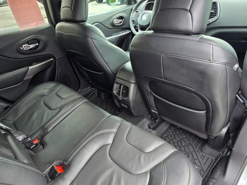 Used 2021 Jeep Cherokee Latitude Lux image 26