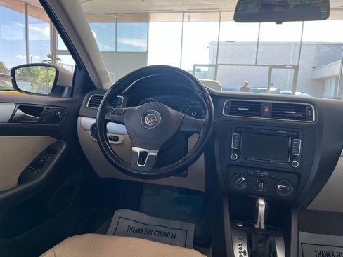 Used 2014 Volkswagen Jetta SE image 21