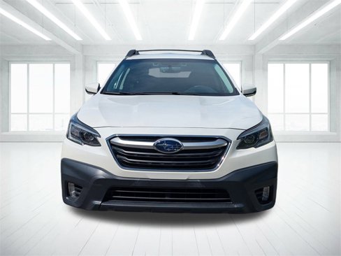 Used 2021 Subaru Outback Premium image 8