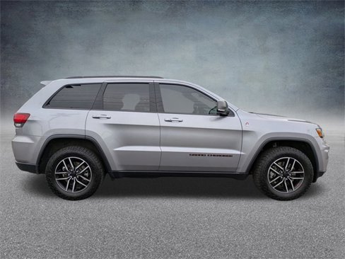 Certified 2021 Jeep Grand Cherokee Trailhawk image 2