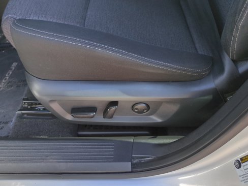 Used 2022 Nissan Rogue SV image 14