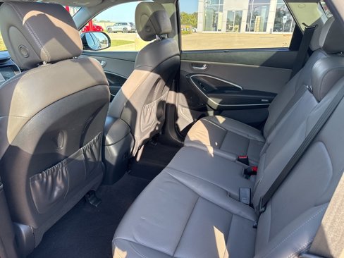 Used 2017 Hyundai Santa Fe SE w/ SE Ultimate Tech Package 03 image 8
